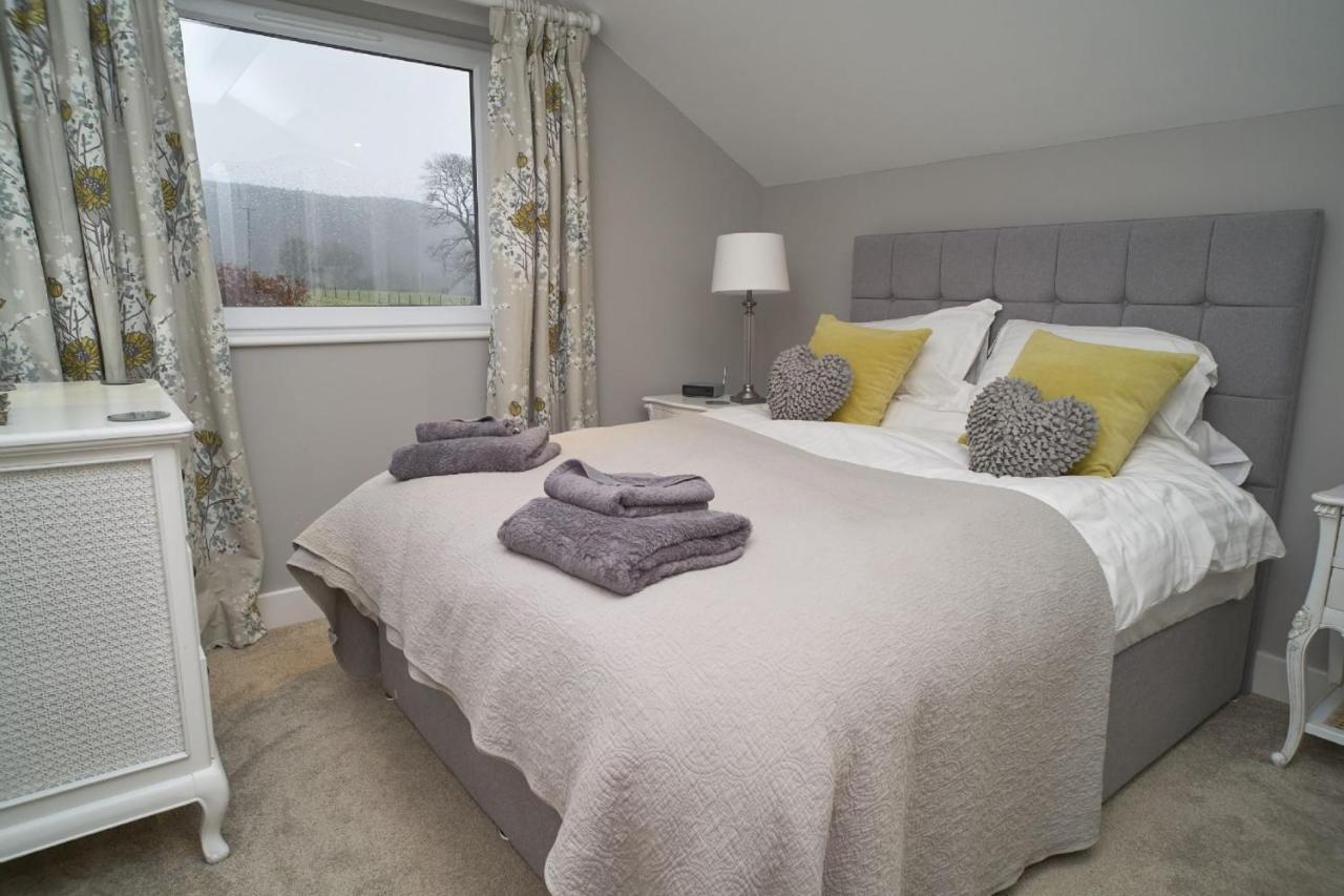 Ullswater View Luxury Home With 2 Ground Floor Bedrooms And Lake View 瓦特米尔洛克 外观 照片